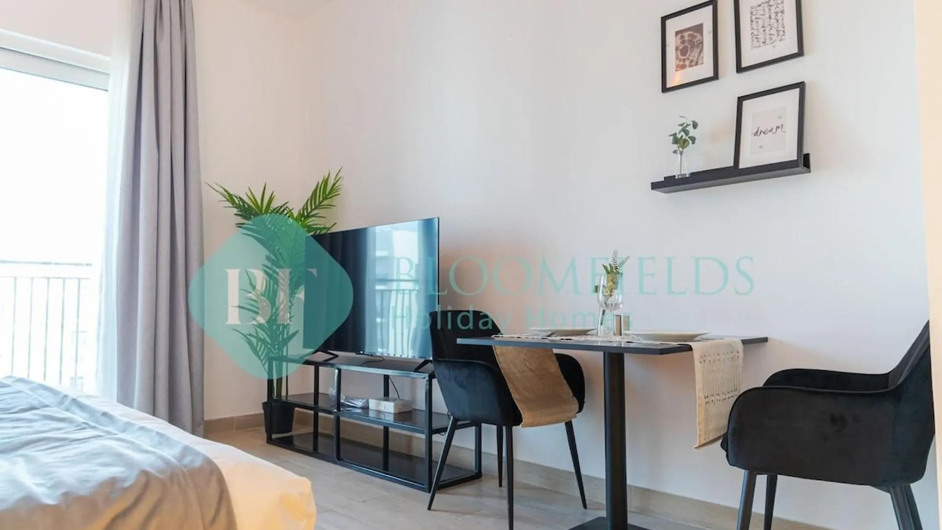 Bloomfields Classic Stu In Waters Edge Yas Island Abu Dhabi Apartment
